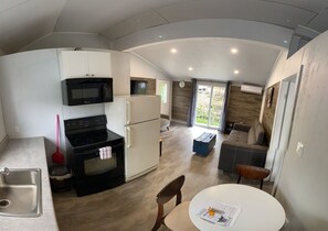 Classic Cottage | Living area