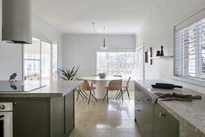 Premium House, 3 Bedrooms | Private kitchen