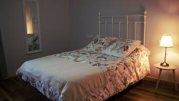 3 dormitoris, planxa i posts de planxar i wifi