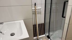 Hair dryer