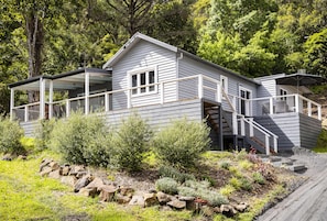 Front of property - Warburton Digs (Warburton)