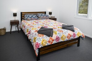 Nhà, 4 phòng ngủ, quang c ảnh núi | 4 phòng ngủ, bàn, màn/rèm cản sáng, bàn ủi/dụng cụ ủi quần áo 