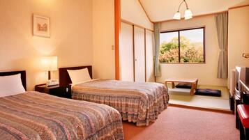 Japanese Western Style Room, Main building