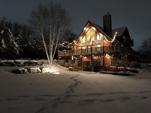 Your vacation is waiting, come make some Memories!