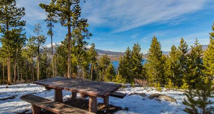 Dog-Friendly, Walkout Basement Getaway w/ Mountain Views - Close to Ski Slopes