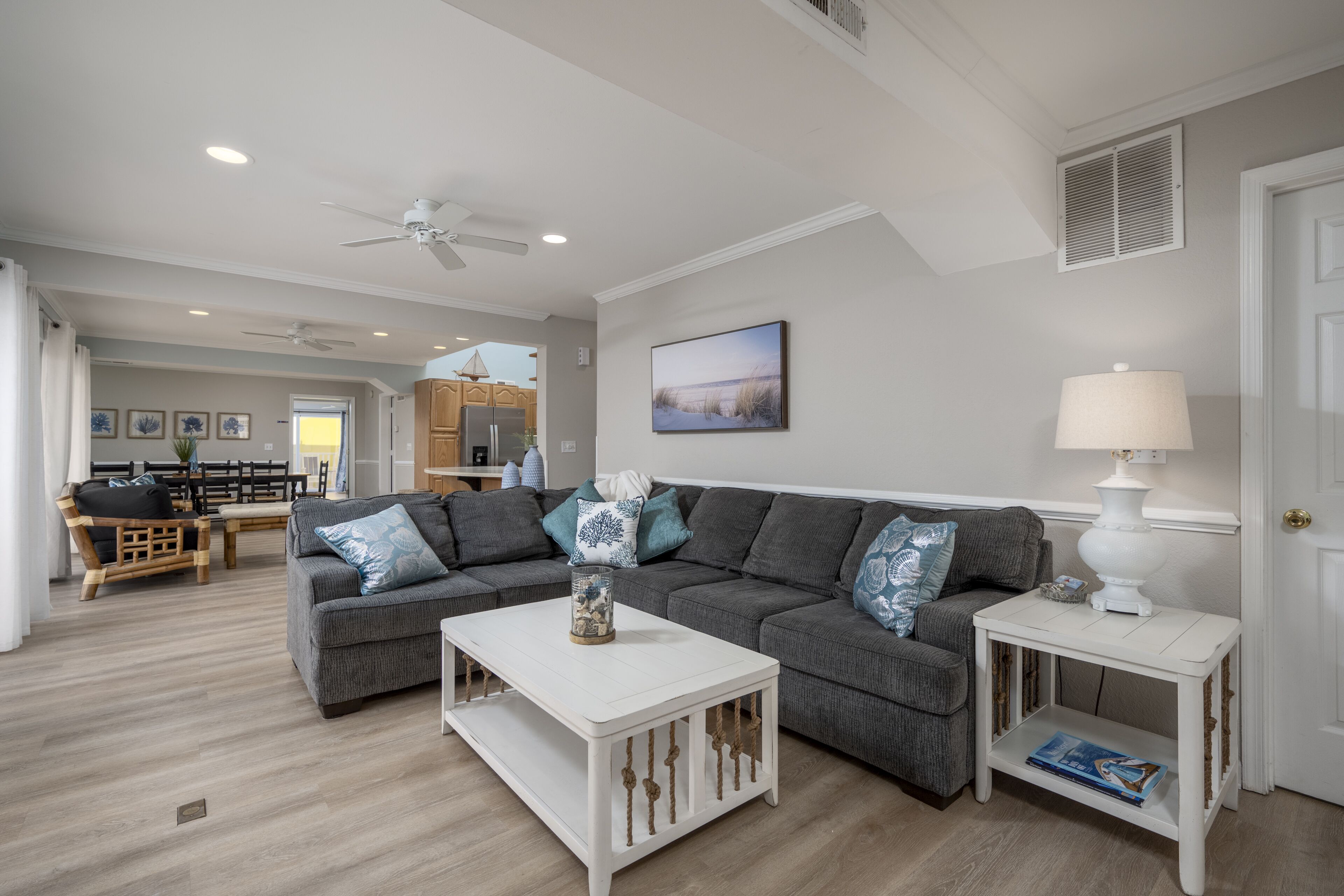 ROOM FOR EVERYONE! 6 BR, 6 1/2 BA in OCEAN BLOCK! 23-3 Bellevue Street, Dewey