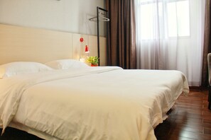 Classic Double Room | Desk, blackout drapes, free WiFi - Wenxin Hotel Xiancun (Guangzhou)