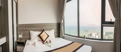 2 bedrooms, in-room safe, WiFi