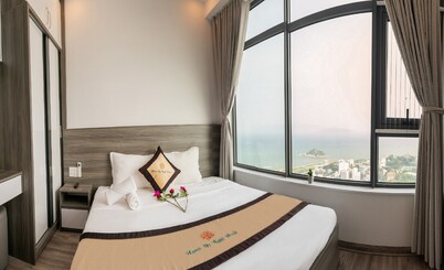 BEACH FRONT HOTEL - CONDOTEL 4 ★★★★ NHA TRANG