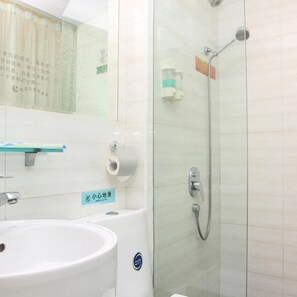 Business Double Room | Bathroom
