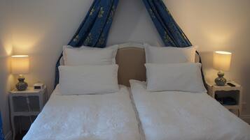 1 chambre, bureau, fer et planche Ă repasser, Wi-Fi gratuit