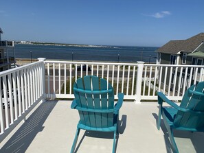 Property grounds - 3 bedroom Atlantic City House Steps from Boardwalk, beach, shopping , nightlife. (Atlantic City)
