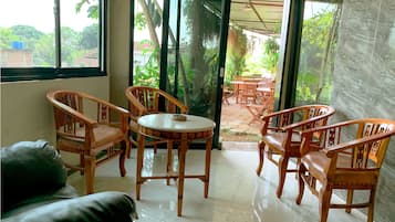 Kamar Eksklusif | Teras/patio