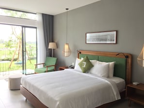 Family Room, Private Garden | Premium bedding, Select Comfort beds, minibar, in-room safe