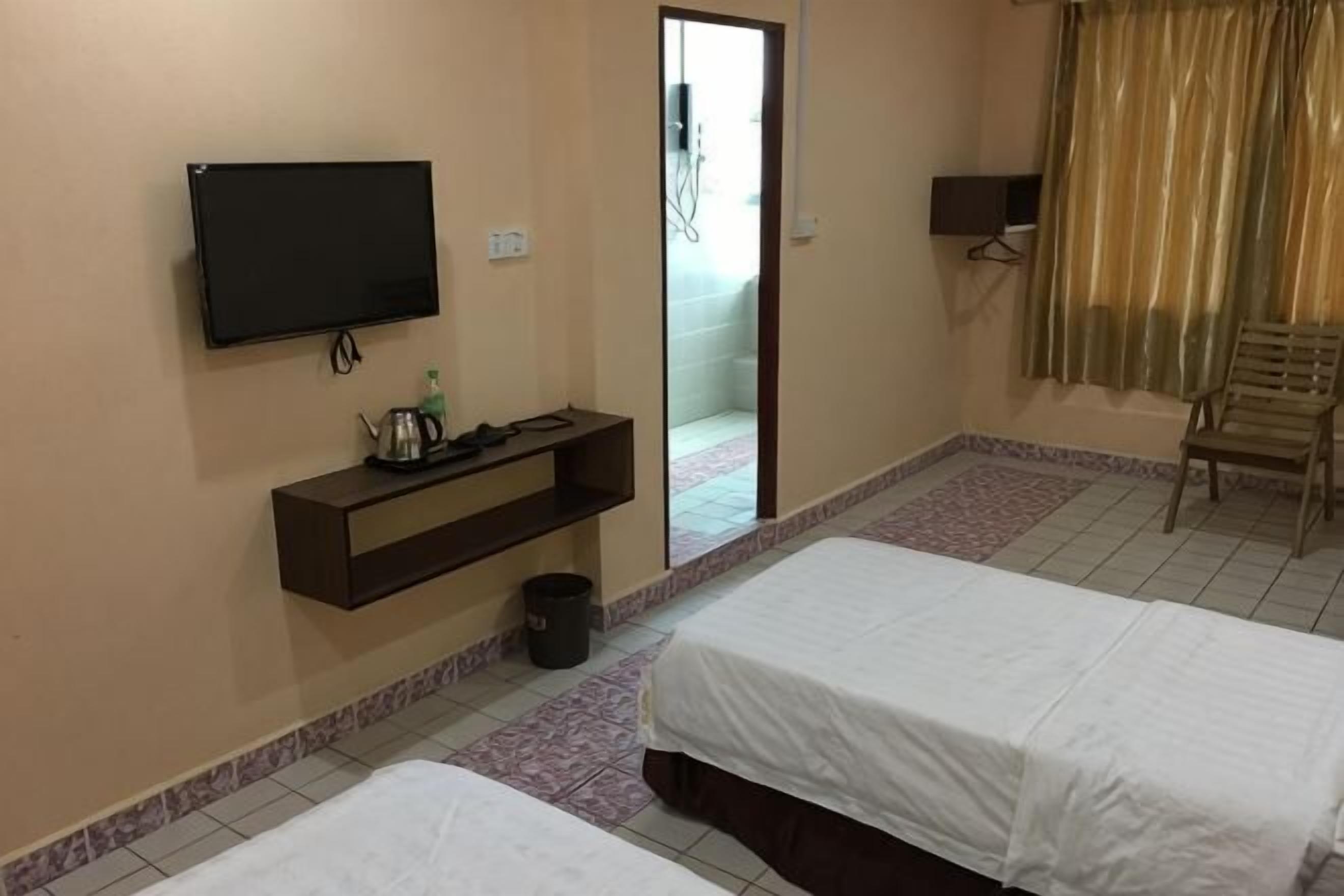 Blackout drapes, iron/ironing board, free WiFi, bed sheets