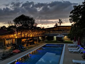Outdoor pool, free pool cabanas, pool umbrellas - Bamboo Cottage (Langkawi)