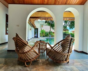 Family Room | Terrace/patio