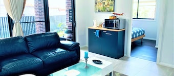 ⭐️⭐️⭐️⭐️⭐️ Revesby 1 Bedroom Granny Flat
