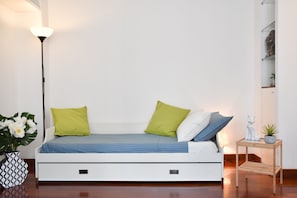 Apartment, 1 Bedroom | Extra beds