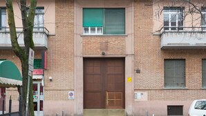 Property entrance - Sweet 2 Bedrooms Home in Milan Center (Milan)