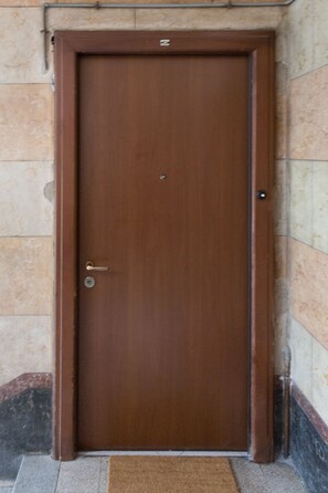 Entrée de l’hébergement