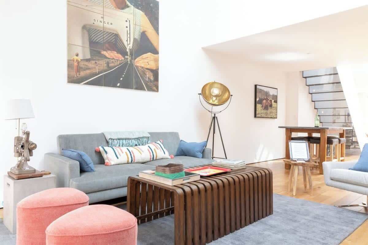 Tv, Hulu, streamingtjänster och kontor