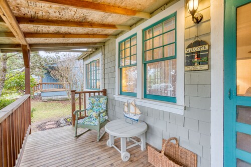 Koira-ystävällinen talo lähellä rantaa ja kävelykatu sähkötakalla!