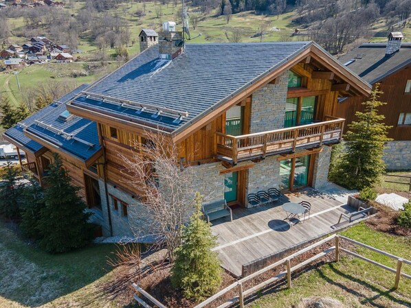 Exterior - Winter Méribel -- Le Grand Luxe, Chalet 12p (Méribel)