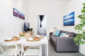 Interior detail - Modern Flat near the City Center (Milan)