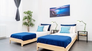 1 bedroom, iron/ironing board, free cots/infant beds - Modern Flat near the City Center (Milan)