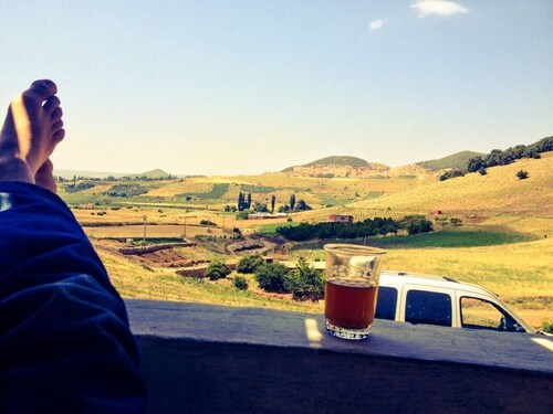 3 taloa 24 makuuhuonetta