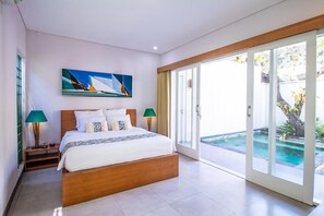 3 bedrooms, WiFi - luxury villa in the centre of seminyak (seminyak)
