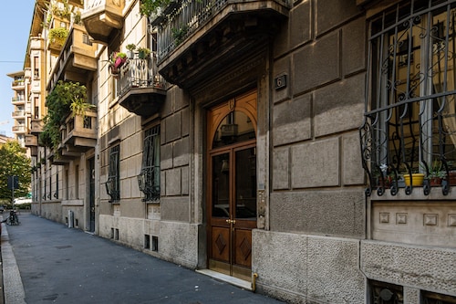 グエルチーノ - アパートメント ポルタ ガリバルディ