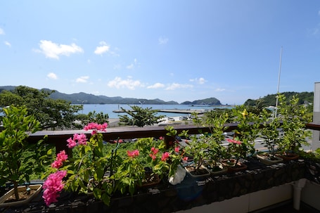 Ocean View Deluxe Room | Beach/ocean view. Heart Rock Village