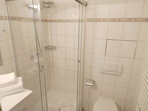 Unclassified image, 5 of 19, button