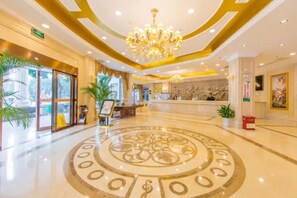 Lobby - Vienna Hotel - Guilin Jichang Road Rongshan (Guilin)
