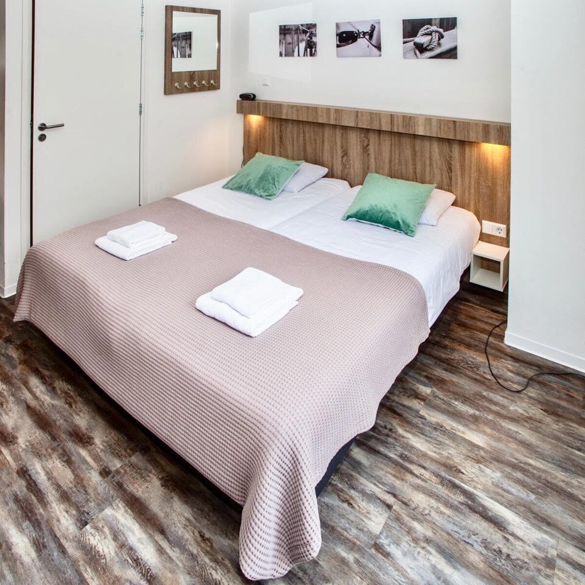 Junior studio suite (Juttersuite) | Luxe beddengoed, een kluis op de kamer, gratis wifi, beddengoed