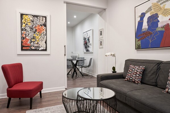 スマートテレビ、書斎 / ワークスペース