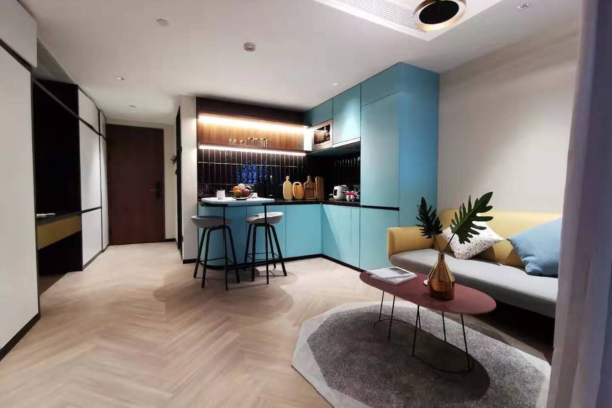 Deluxe-Doppelzimmer, Nichtraucher | Wohnbereich | Fernseher