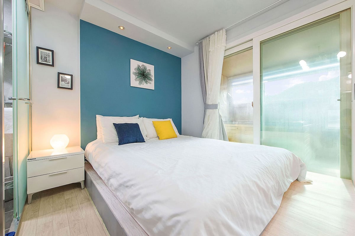 Room (SPA202)