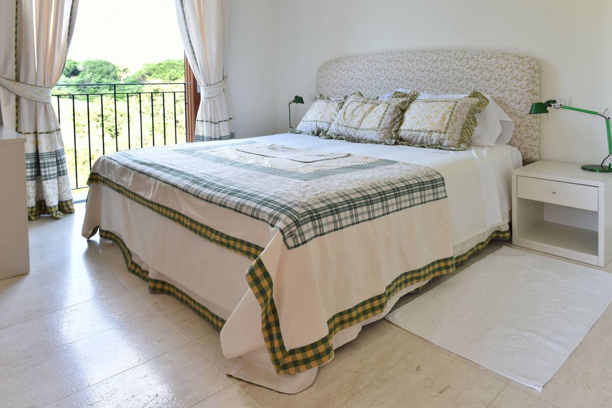 Blackout curtains, bed sheets