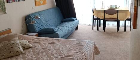 Espace de travail pour ordinateur portable, rideaux occultants