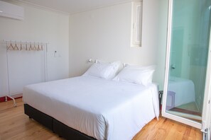 Premium Apartment, 1 Bedroom, Pool View (4E)