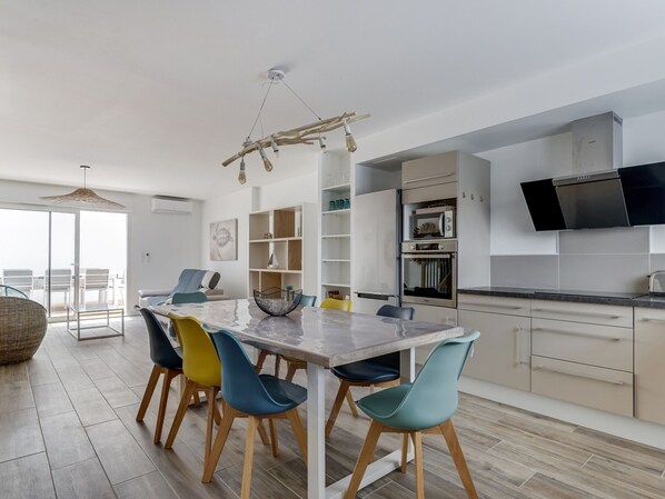 Coffee/tea maker, fridge, microwave, oven - Duplex 6 ppl near ocean, center, WIFI, pets OK (Biscarrosse Plage)