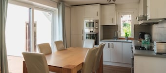 Driftwood, Sleeps 6, Pets, Hot Tub