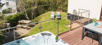 Driftwood, Sleeps 6, Pets, Hot Tub