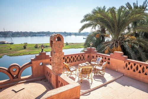 Villa al Diwan Nile view and private pool in Luxor