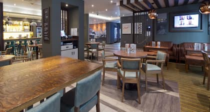 Premier Inn Liverpool Lime Street