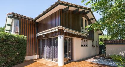 Cozy Lakeside Duplex for 4/5 with Garden, Near Biscarrosse Lake