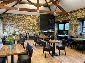 Cafe - Old Down Manor Hotel (Bristol)